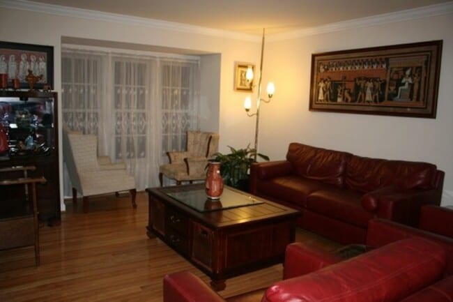 Foto del edificio - 4029 Dogberry Ln