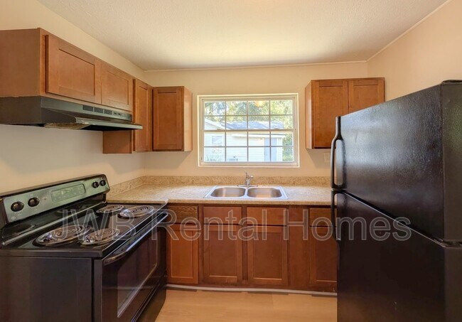 Foto del edificio - 1741 Callahan St