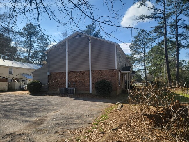 Building Photo - Chalet North - Aiken County