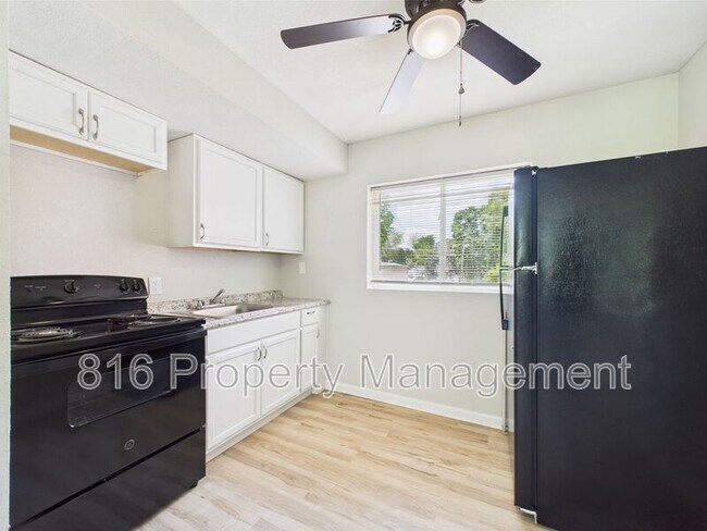 Foto del edificio - 1625 Washington Blvd