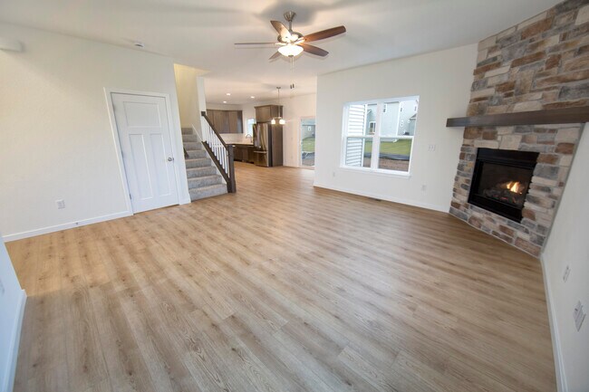 Foto del edificio - 2009 Savannah Dr