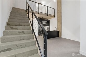 Building Photo - 65 McWhorter St