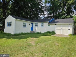 Building Photo - 505 Avalon Dr