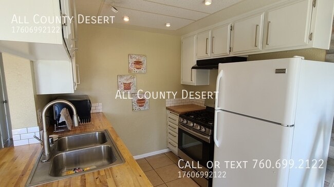 Building Photo - 82796 Davis Dr
