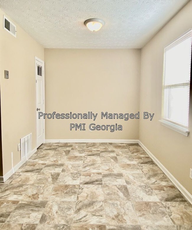 Building Photo - Cute 2 Bedroom Home in Palmetto