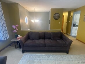 Building Photo - 36 Altair Dr