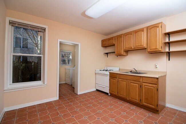 Foto del edificio - ???Walk to PENN & DREXEL | YARD!! | Front ...
