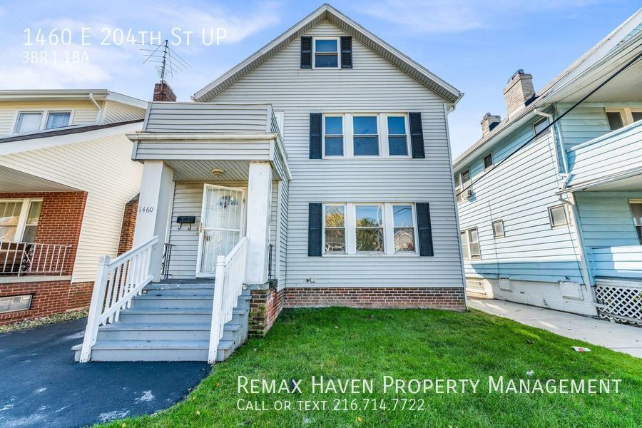 Primary Photo - 1460 E 204th St. UP, Euclid - Spacious 3 b...