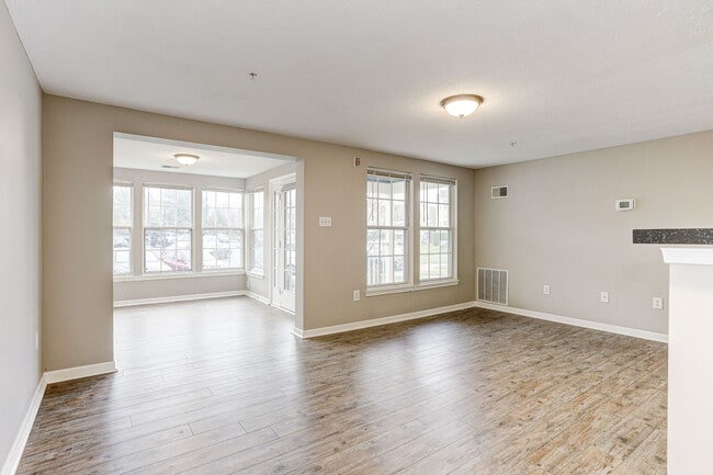 Building Photo - 624 Jupiter Hills Court