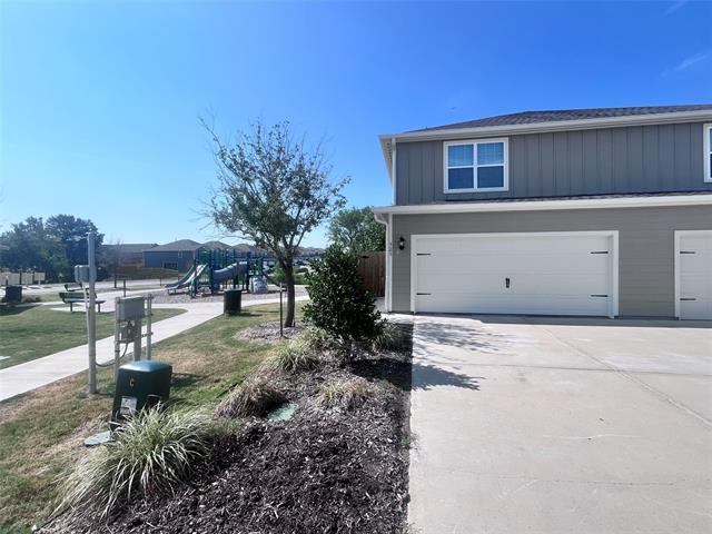 Foto del edificio - 321 Marsh Ln