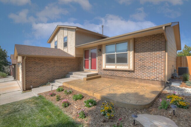 Foto del edificio - 5145 Harvest Rd