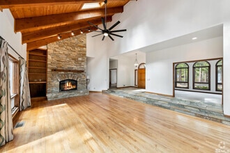 Building Photo - 145 Twinberry Cir