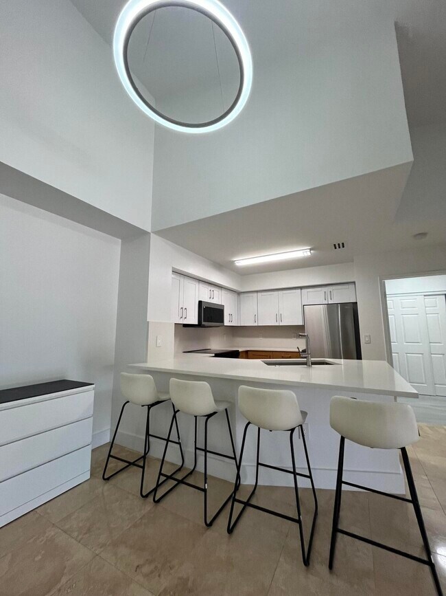 Foto del edificio - 3209 Clint Moore Rd