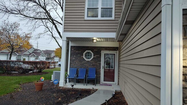 Building Photo - 1151 Regency Ct