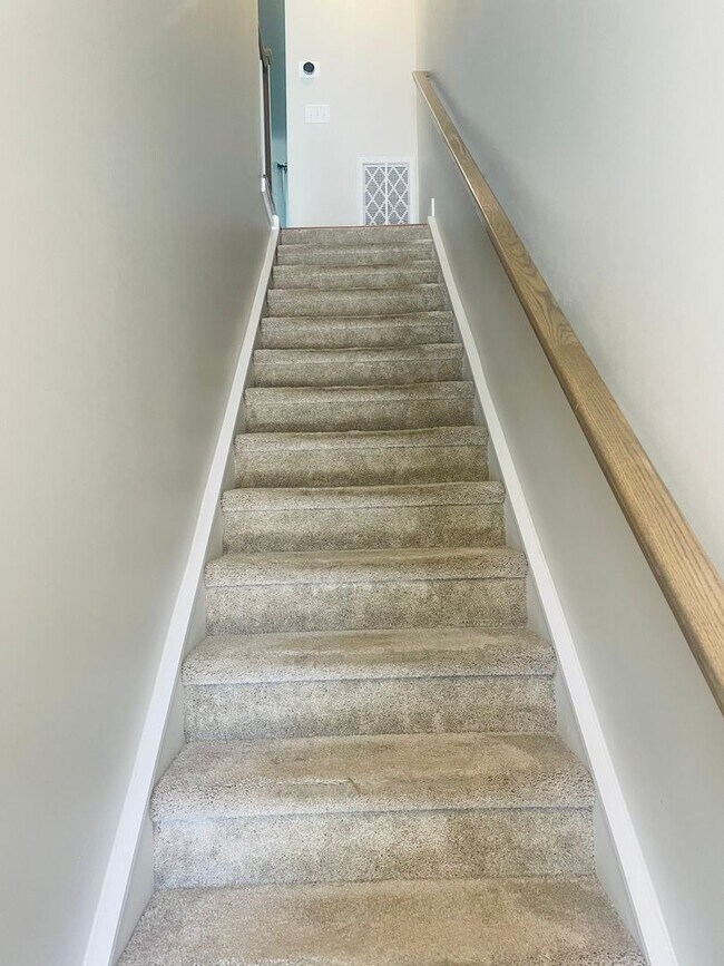 Foto del edificio - Sophisticated and Spacious 3BR-3.5 Bath To...