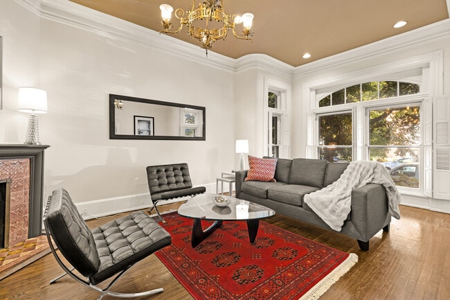 Foto del edificio - 1740 R St NW