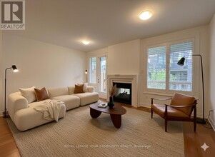 Building Photo - 26 Banshee Ln