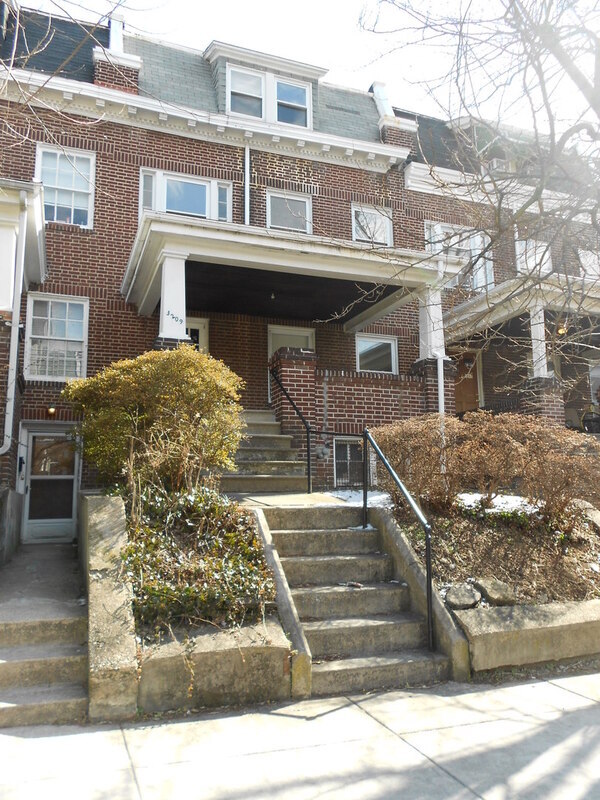 Primary Photo - 3209 Guilford Ave