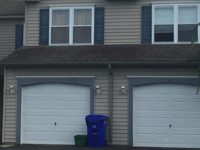 19 Bluefield Manor Rochester Ny 14612 Townhouse For Rent In