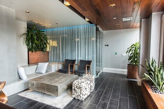 Foto del edificio - 225 N 9th St