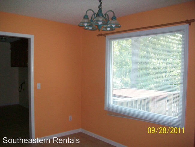 Building Photo - 3 br, 2 bath House - 2640 Autumn Ter