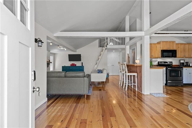 Building Photo - 1024 ANTHONY Rd