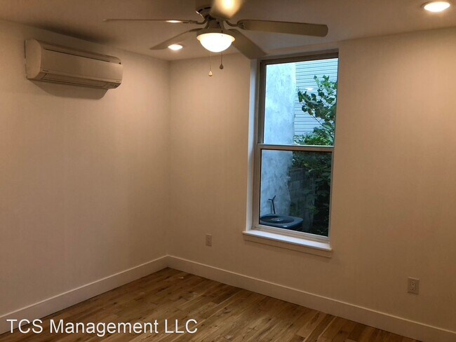 Foto del edificio - 3 br, 2 bath House - 2245 West Thompson St...