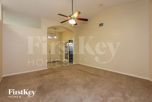 Building Photo - 1842 Grey Fox Drive