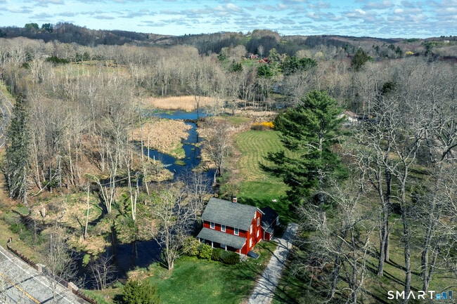 Building Photo - 62 Brush Hill Rd