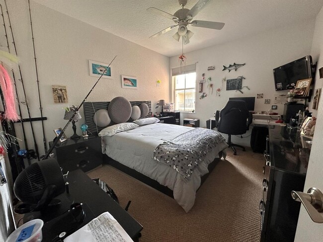 Foto del edificio - 3545 Forest Hill Blvd