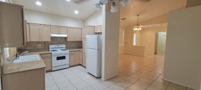 Building Photo - Executive Style SW Las Vegas 1 Story