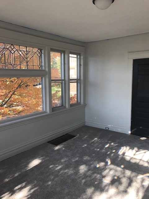 Building Photo - 1710 Greysolon Rd