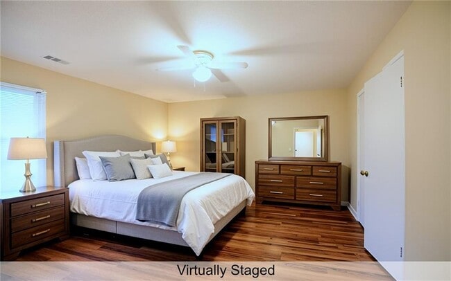 Foto del edificio - 294 E Burns Ct SW