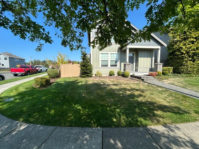 Foto del edificio - Beautiful Three Bedroom House for Rent in ...