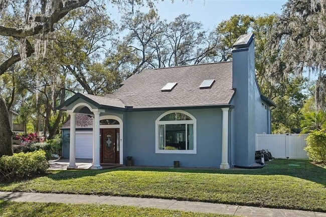 Building Photo - 14910 Northwood Village Ln