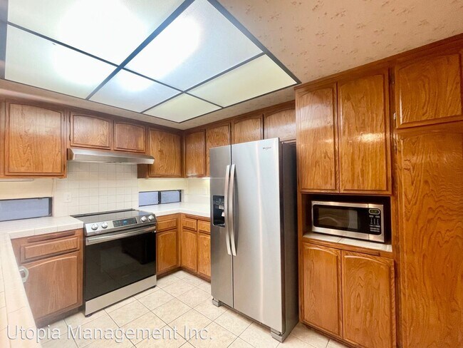 Building Photo - 3 br, 2 bath House - 76624 Florida Ave