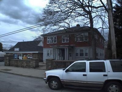 Foto principal - 528 Academy Ave