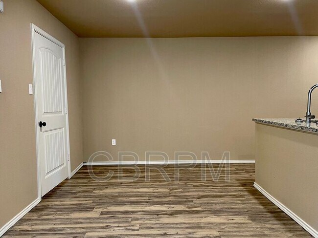 Foto del edificio - 1019 Preston Trails