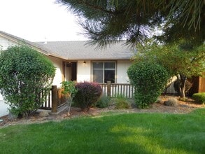 Building Photo - 20520 Dylan Loop