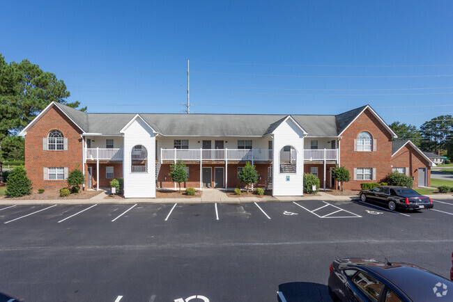 Foto del edificio - Whitebridge Apartments