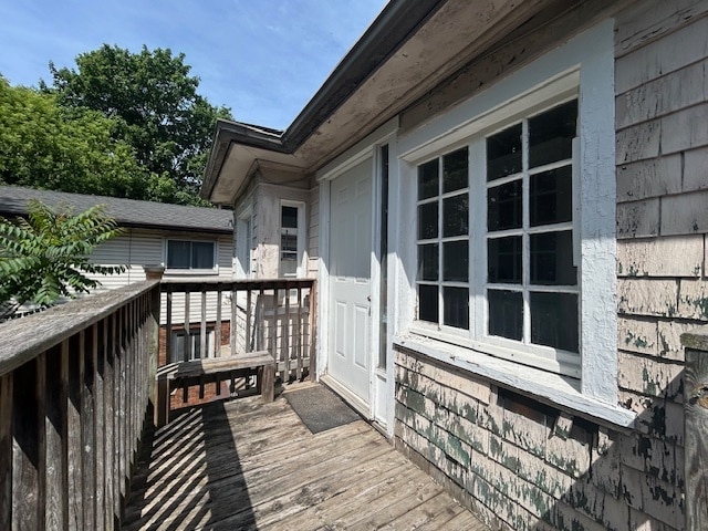 Building Photo - Charming Bachelor Apartment in Old East Village – $1,250/month +