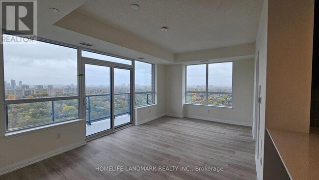 Building Photo - 3260 Sheppard Ave E