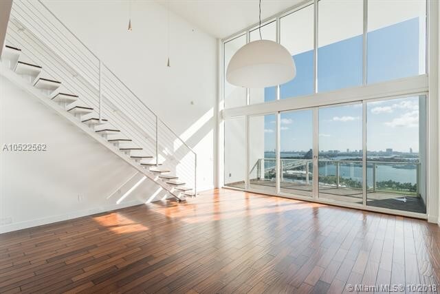 Building Photo - 1040 Biscayne Blvd