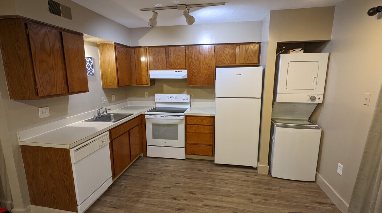 3240 Niagara Sq Unit 3240, Pittsburgh, PA 15213 Condo for Rent in