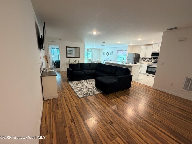 Foto del edificio - 3161 Fergus Ave