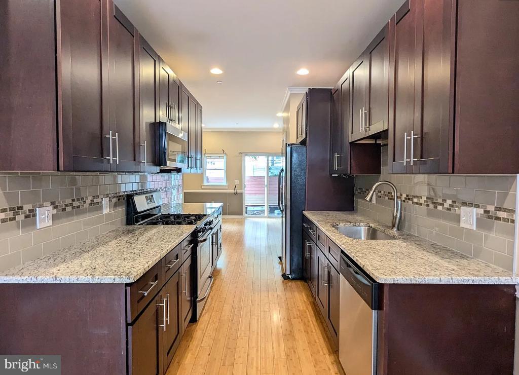 Foto principal - 3014 W Stiles St