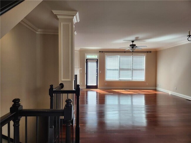 Foto del edificio - 5708 Pine Oak Dr NW