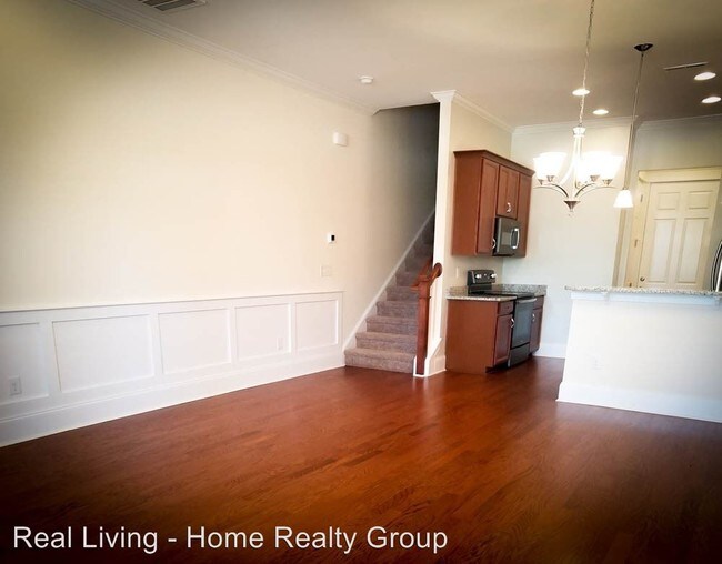 Building Photo - 2 br, 2.5 bath House - 2790 D Howard Ave.