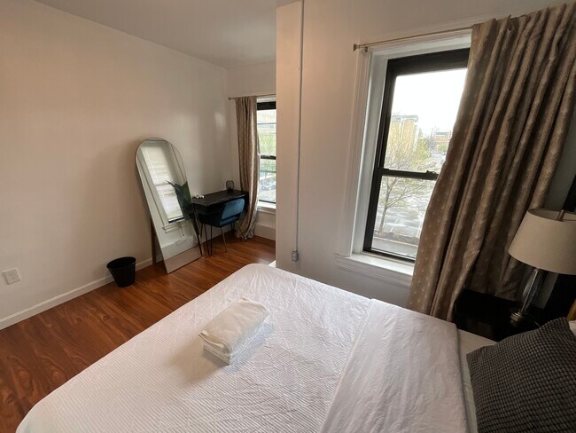 Foto del edificio - 871 Harrison Ave