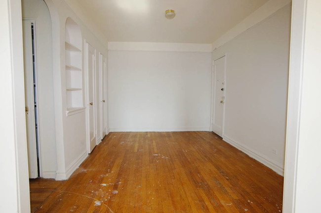 Foto del edificio - 265 Quentin Rd